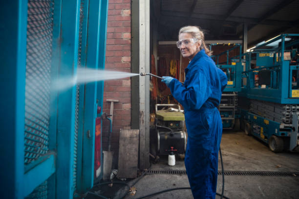 Best Factory Floor Cleaning  in Montebello, NY