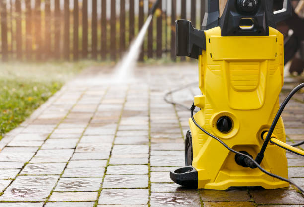 Spring Cleaning in Montebello, NY